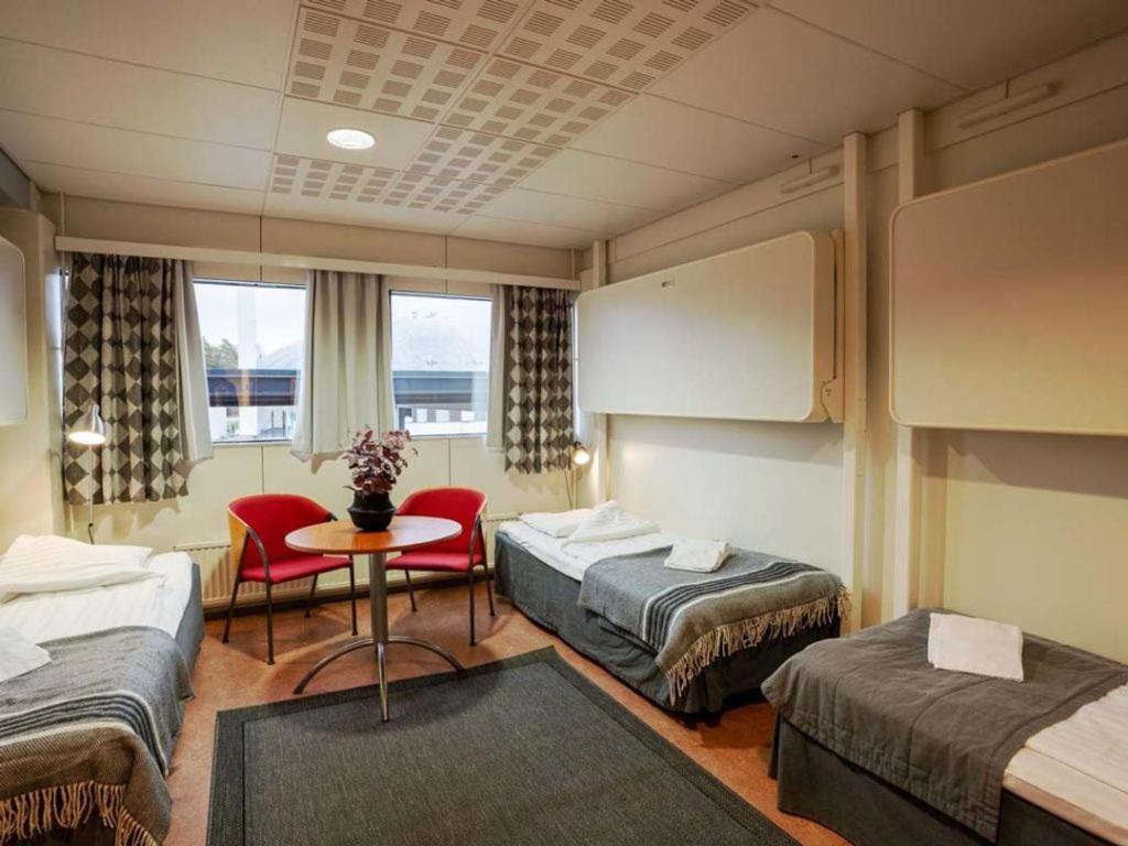 Hotel Tikkurila Vantaa Kültér fotó